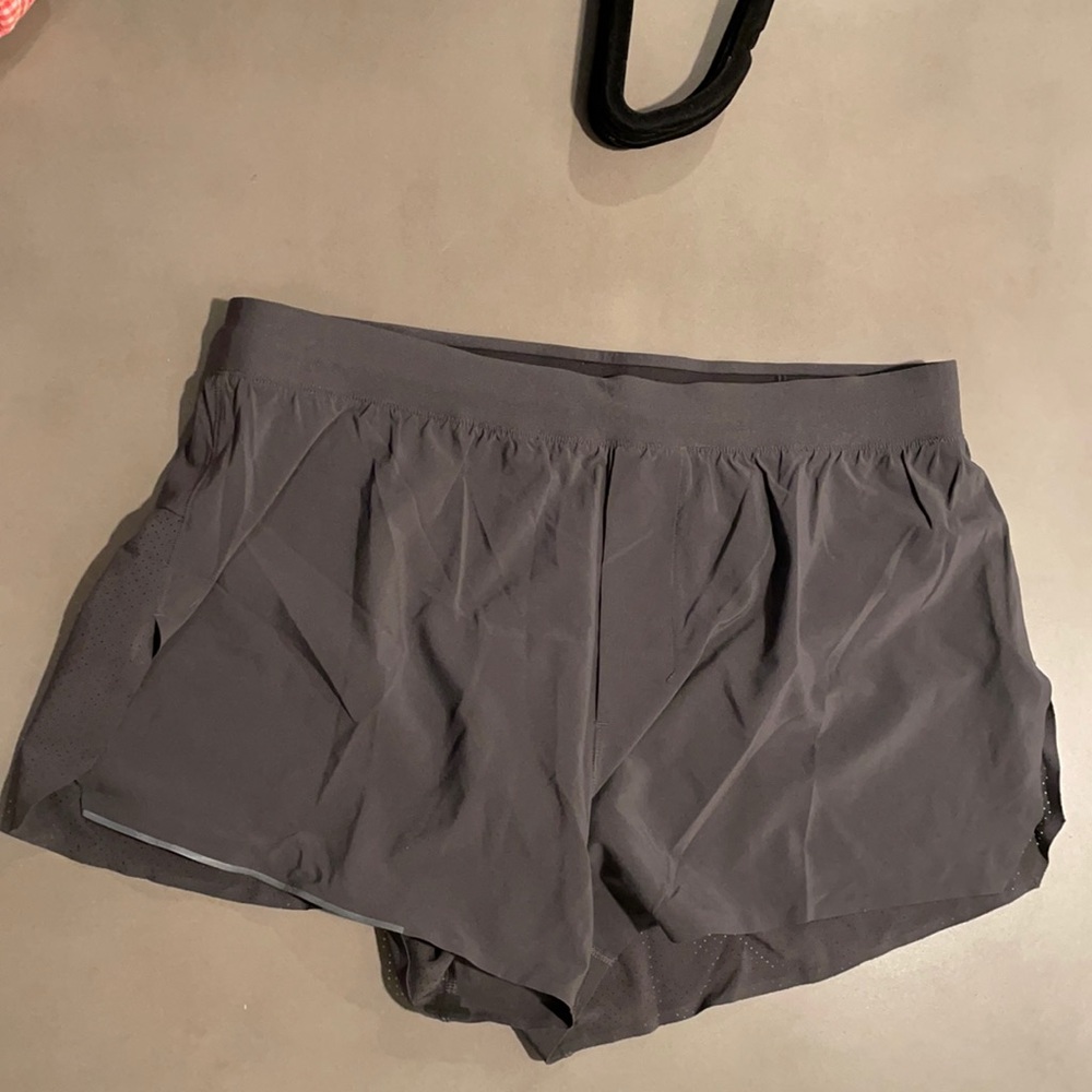 Lululemon 4” running short NWOT. NEVER WORN